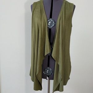Charming Charlie Vest Size M